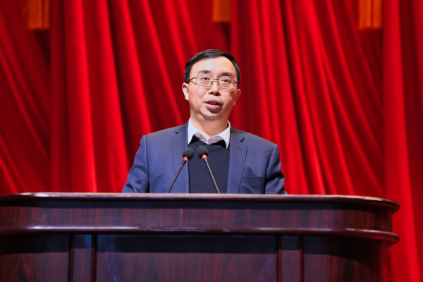 我校召开第八届教职工代表大会第四次聚会