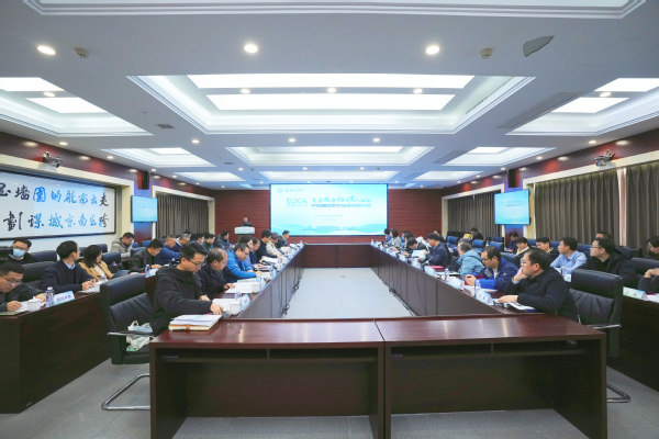 我校举行首届校企协同育人论坛