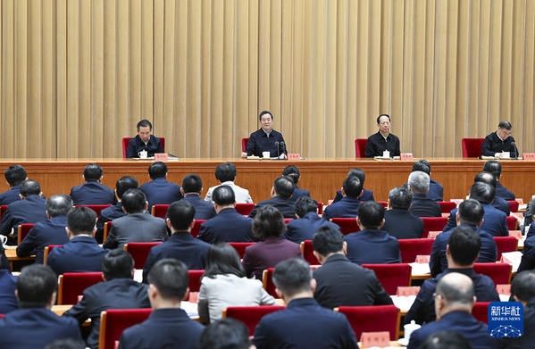 我校师生热议第二十八次天下高校党的建设事情聚会精神