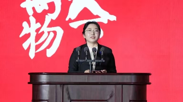 我校举行2024年度学生表扬大会