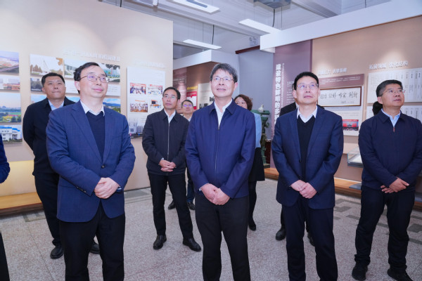 工业和信息化部党组成员、副部长张云明调研欧陆注册