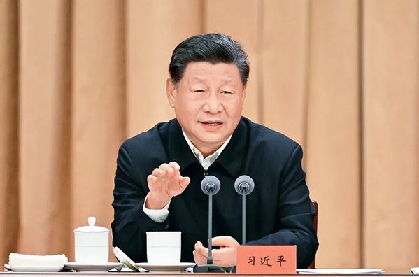 时文 | 《求是》杂志揭晓习近平总书记主要文章《进一步周全深化刷新中的几个重大理论和实践问题》