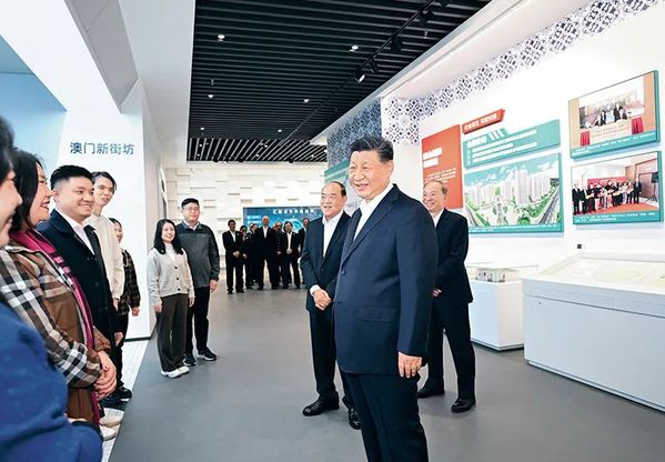 时文 | 《求是》杂志揭晓习近平总书记主要文章《进一步周全深化刷新中的几个重大理论和实践问题》